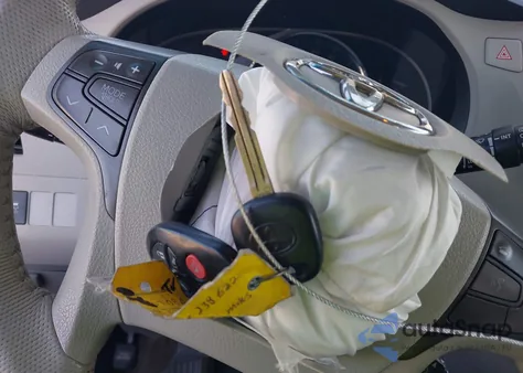 2012 Toyota Sienna Xle V6 8 Passenger из США, поврежденный, VIN 5TDYK3DCXCS238622